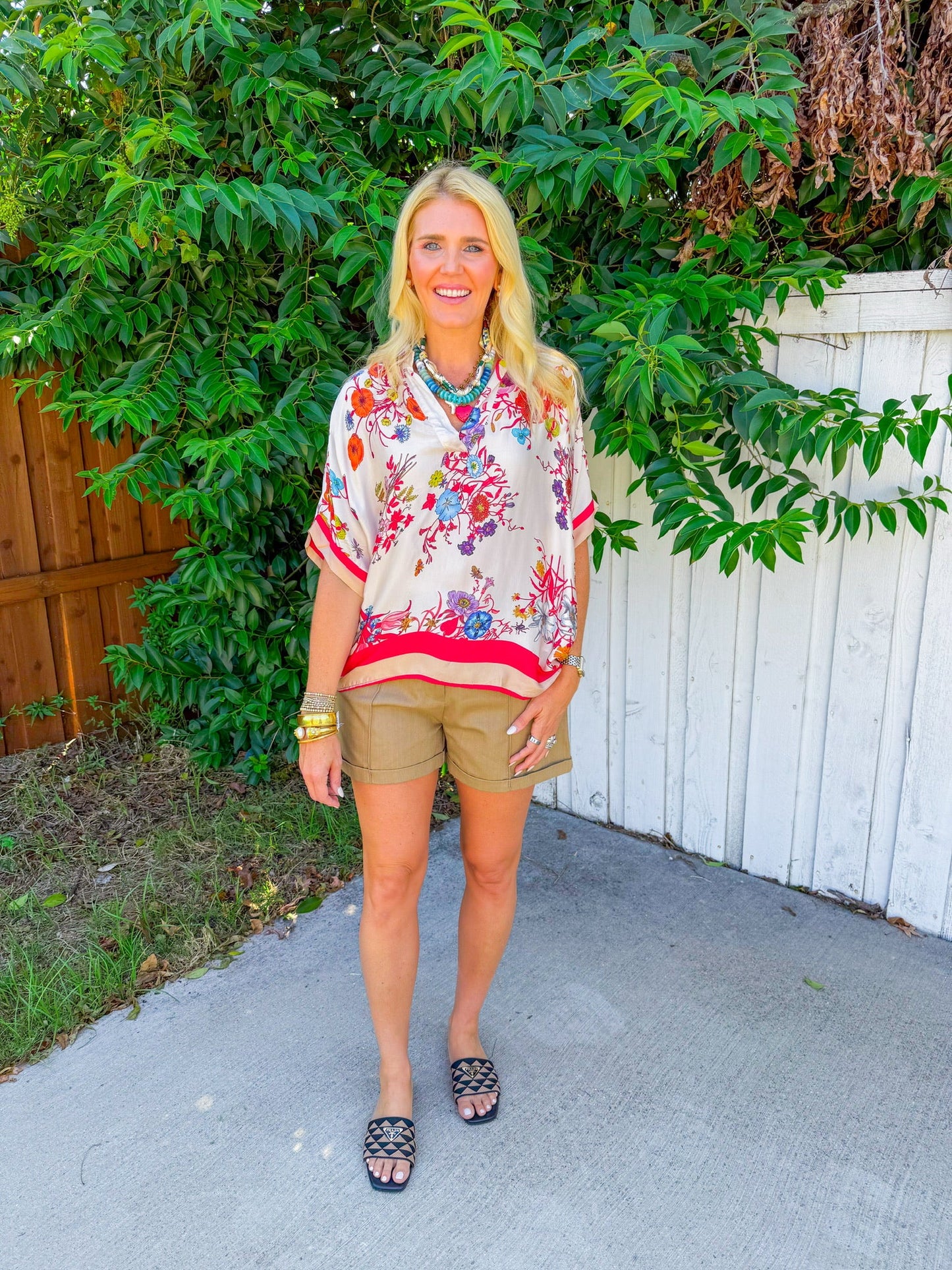 Artistry Angle Top - Cream/Red