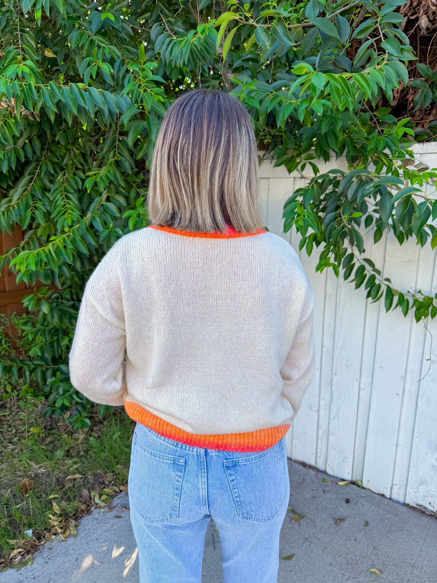 Bold Heart Sweater - Cream