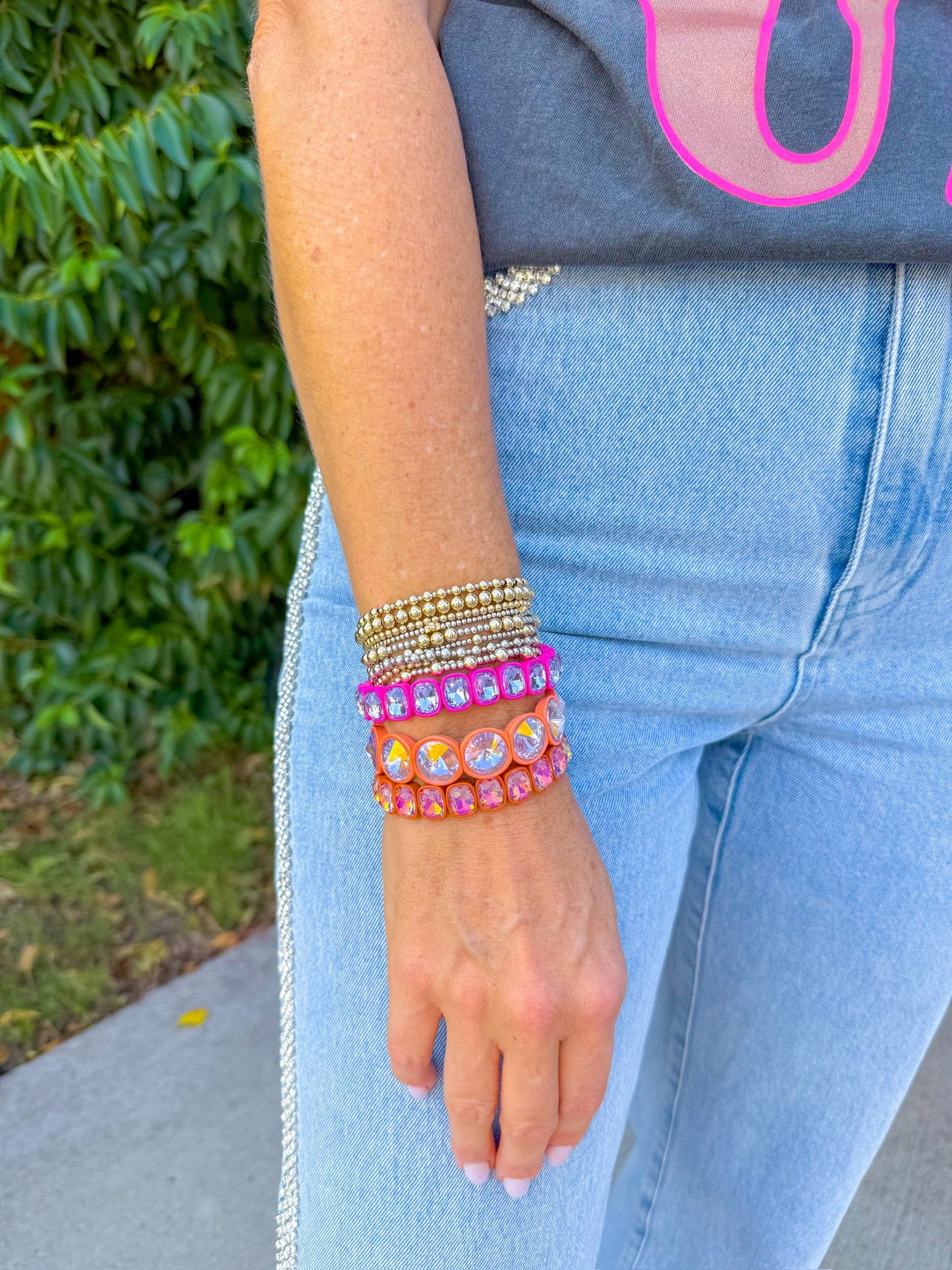 Thankful Smiley Tee - Pepper