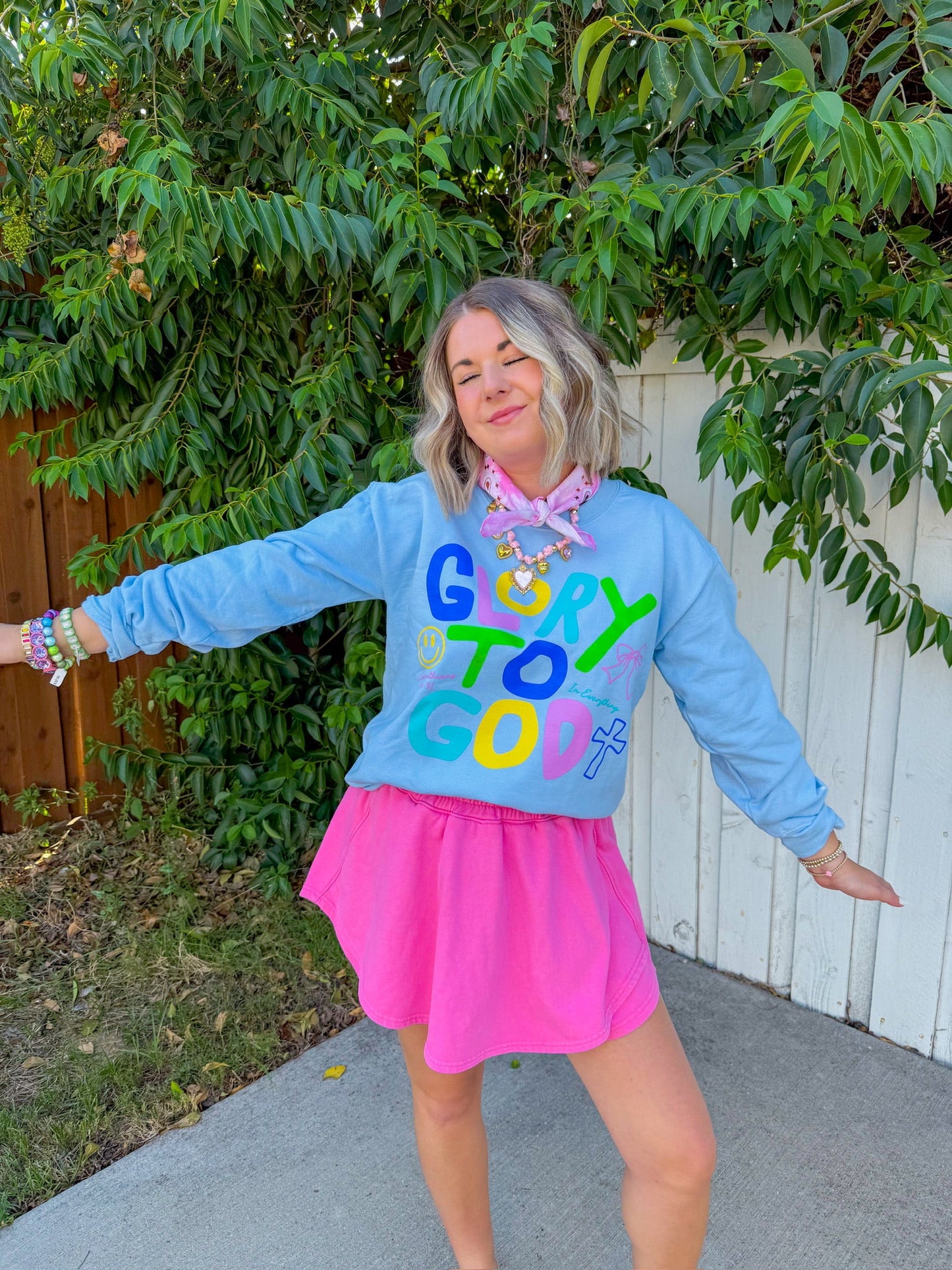 Glory To God Sweatshirt - Light Blue